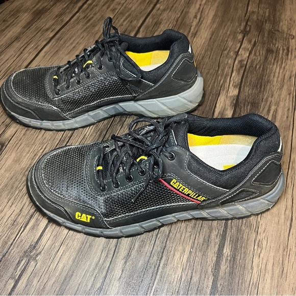 CATERPILLAR Sz 10 Shift Composite Toe Metal Free, Electrical Hazard, Slip-Resist - Picture 3 of 8